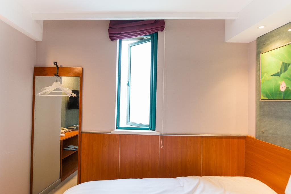 Hanting Express Shanghai South Shanxi Road שנגחאי מראה חיצוני תמונה